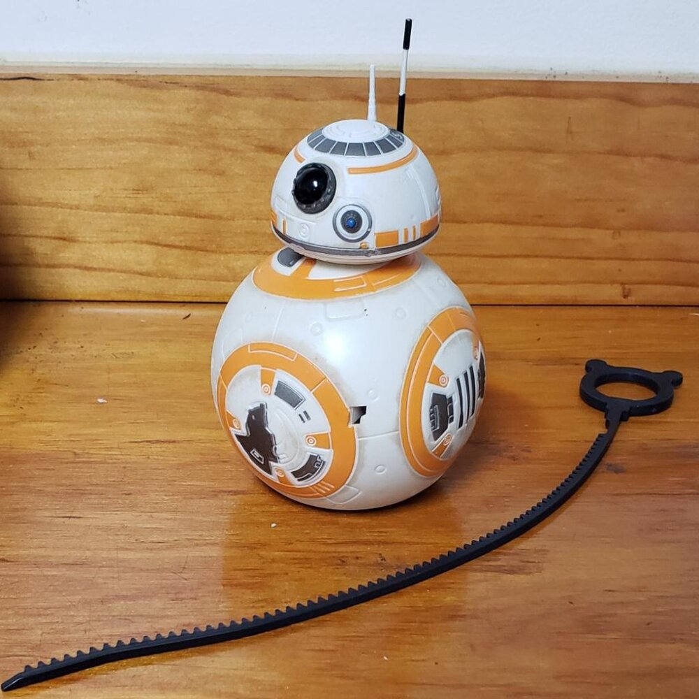 STAR WARS THE FORCE AWAKENS BB-8 RIP CORD ROLLING FIGURE - Picture 2 of 7